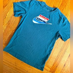 Nike Air Chrome swoosh t-shirt
